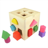 Spielerisches Lernen von Formen und Farben – ShapeBox