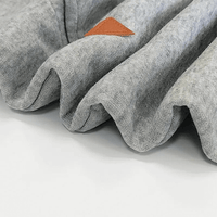 Kapuzen-Sweatkleid mit Taschen – Isabella