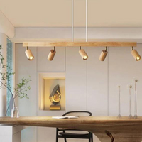 Verstellbare Deckenstrahler aus Holz – EcoLux