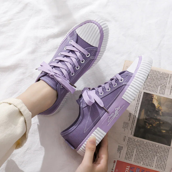 Sneakers Kitty Kickers - Oktoberfest 2025