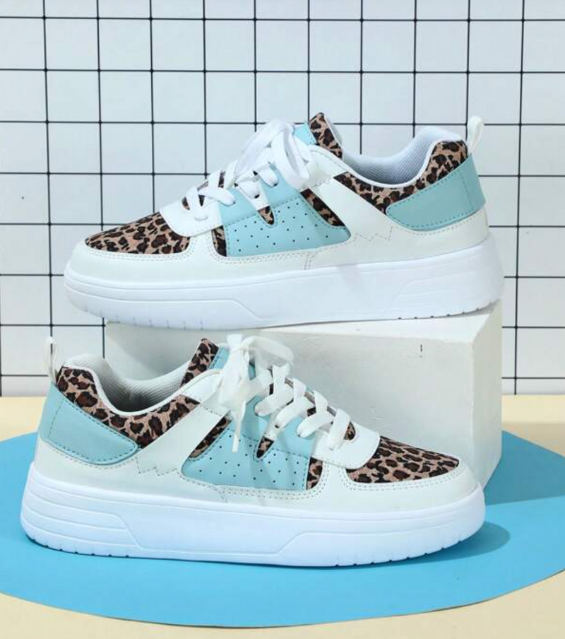 Modische Damen-Sneaker – Naya