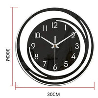 Moderne Schwarze Wanduhr aus Acryl - ScandiTime