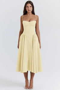 Stylisches Sommerkleid mit Spaghettiträgern und Taillenmieder – Mira
