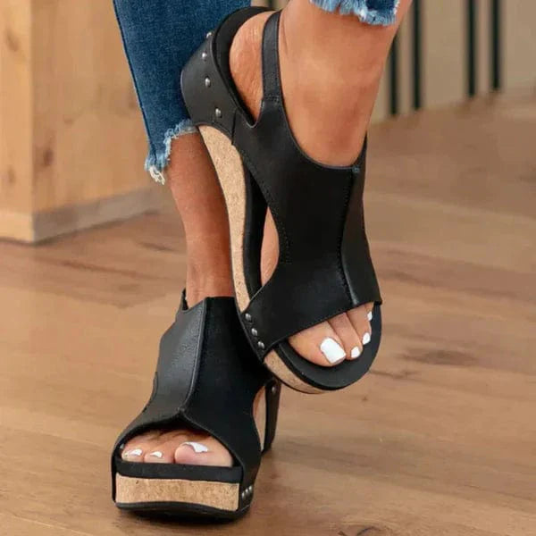 Modische Orthopädische Damenkeilsandalen - Lara Wegner