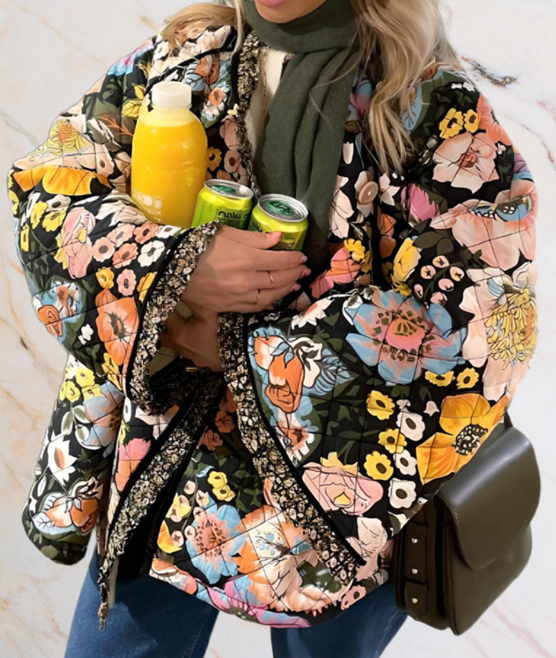 Brooklyn - Schwarze dicke Kunstjacke innen mit großen Blumenprints