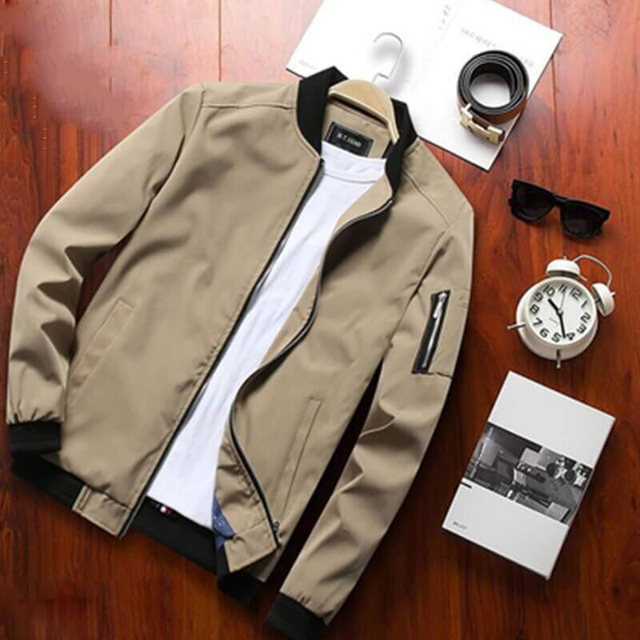 Leichte & trendige Herren Bomberjacke mit Reißverschluss – Jaron