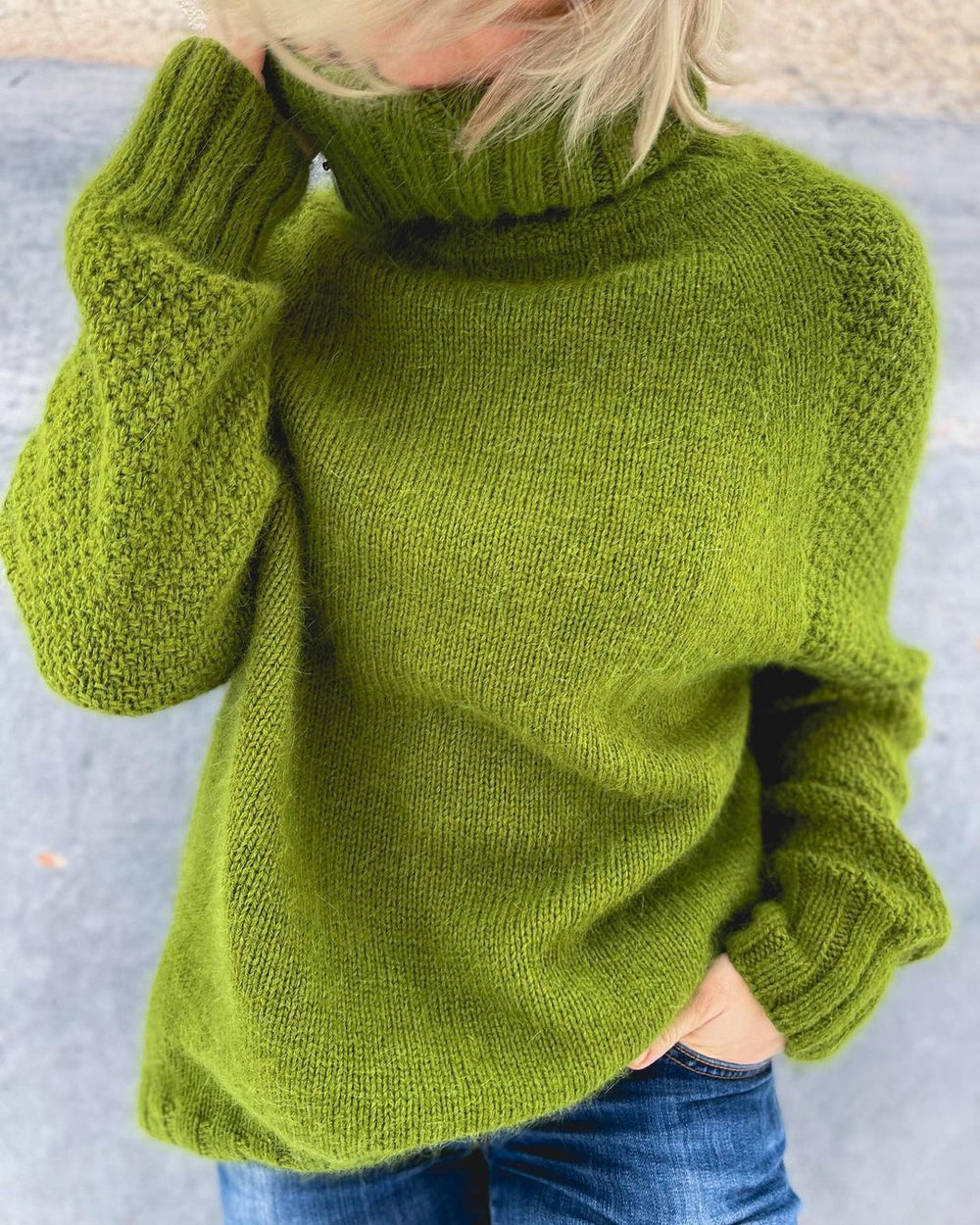 Grasgrüner Oversized Damen-Rollkragenpullover - Nora