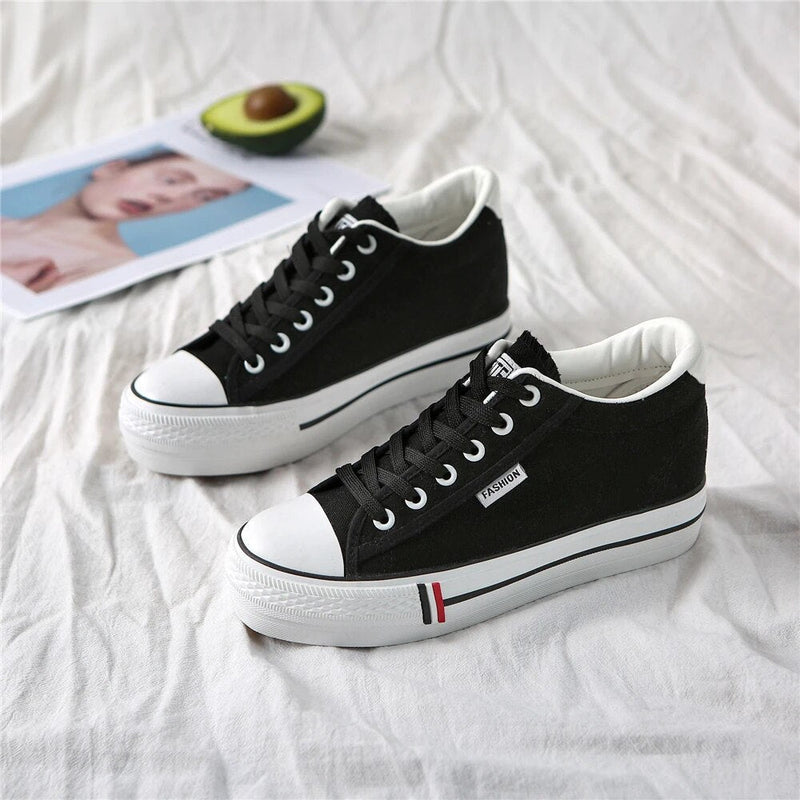 Stylische Damen Canvas-Sneaker mit Plateausohle – Leonie