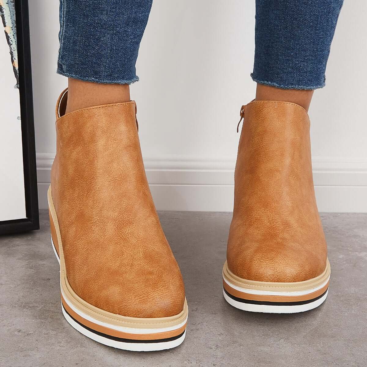 Trendige Damen Stiefeletten mit Reißverschluss und Plateau - Alessia