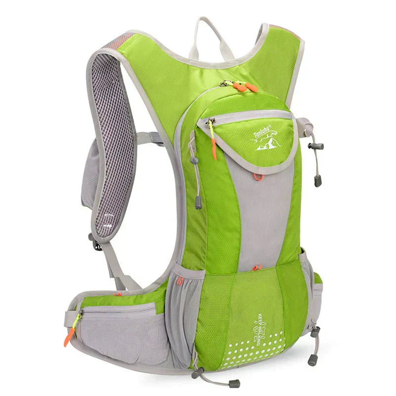 Leichte, Wasserdichte Rucksack mit integrierter Wasserblase – AquaPack