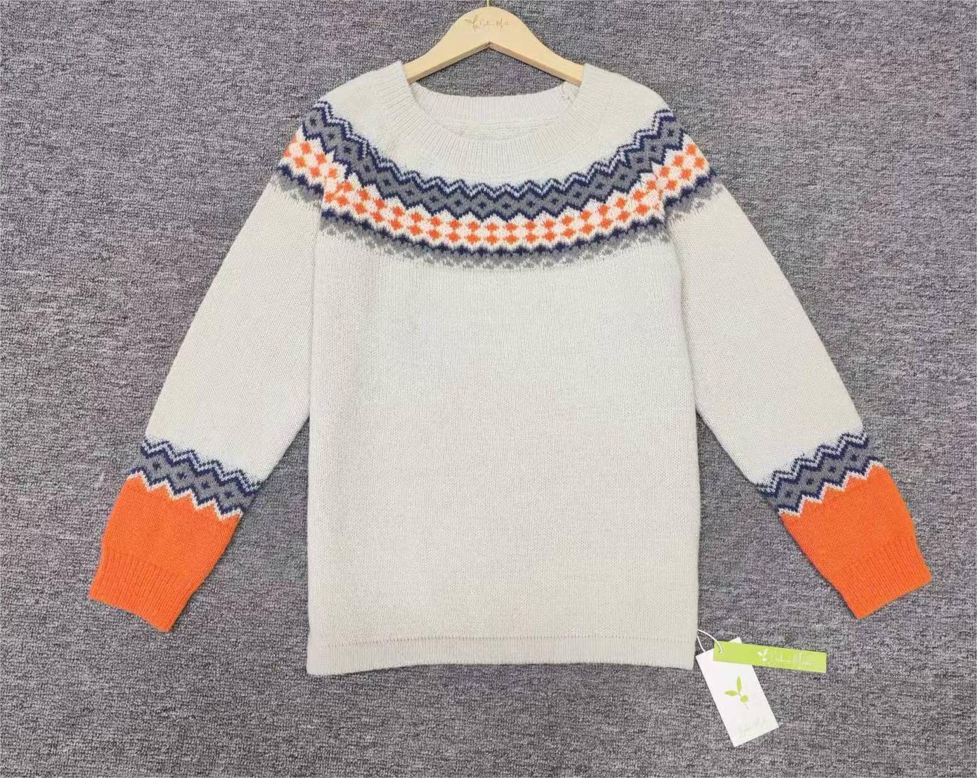 Skandinavischer Eleganz Pullover mit lebhaftem Muster - NordicChic