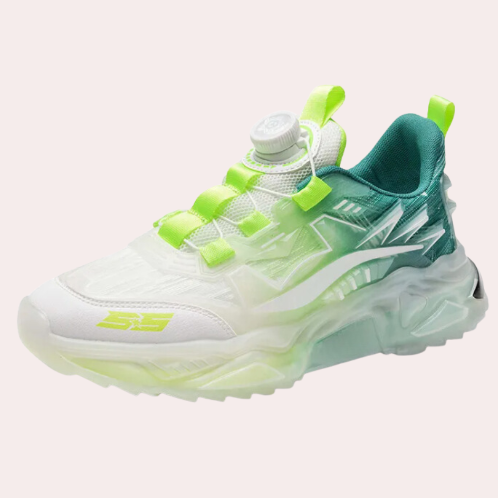 Weiße und grüne Sneaker, sportlich, mit neonfarbenen Akzenten, atmungsaktiv, modisch.