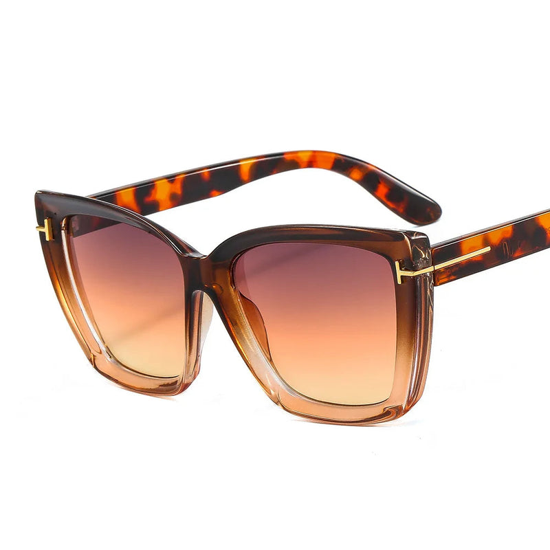 Stylische Cat-Eye Sonnenbrille mit UV-Schutz und Farbverlauf - VueLuxe