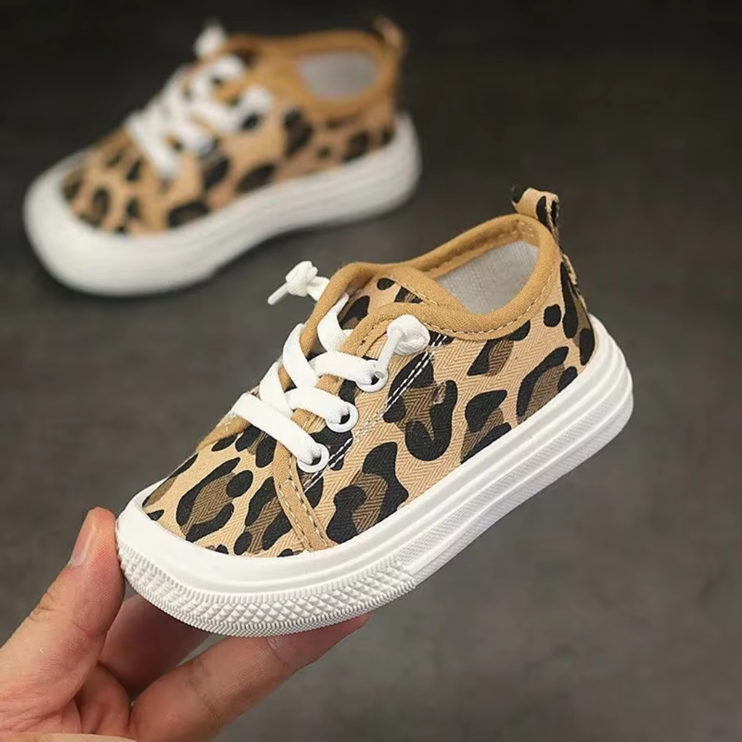 Kinder Sneaker mit Pantherdruck – WildStep