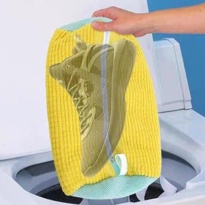 Washing machine cleaning bag for shoes – CleanKicks