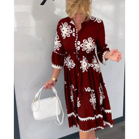 Trendy dress with floral pattern and 3/4 sleeves – Elin