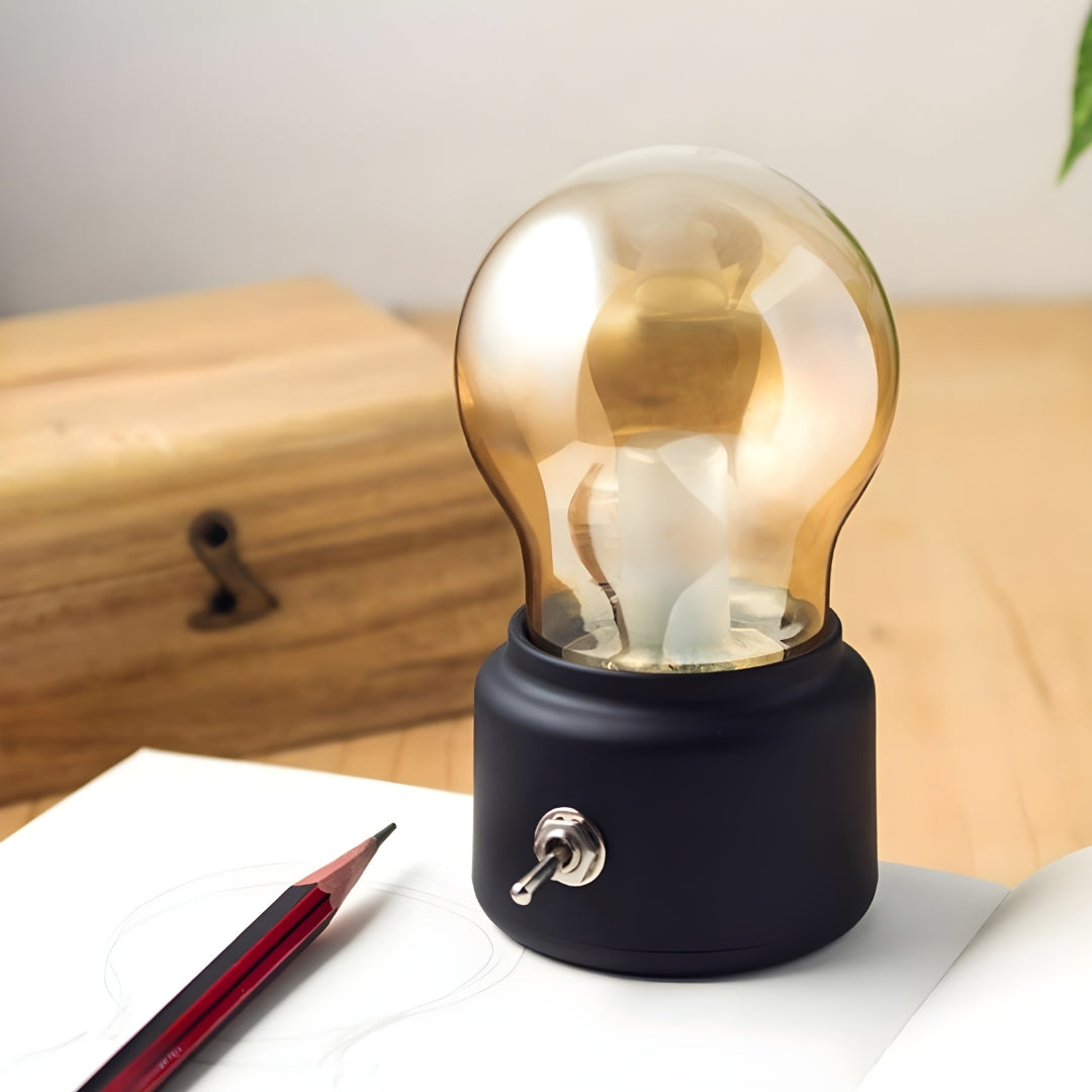 Tragbare Retro Tischlampe - LumiRetro