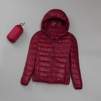 Ultraleichte Damen Steppjacke mit Kapuze – Elara