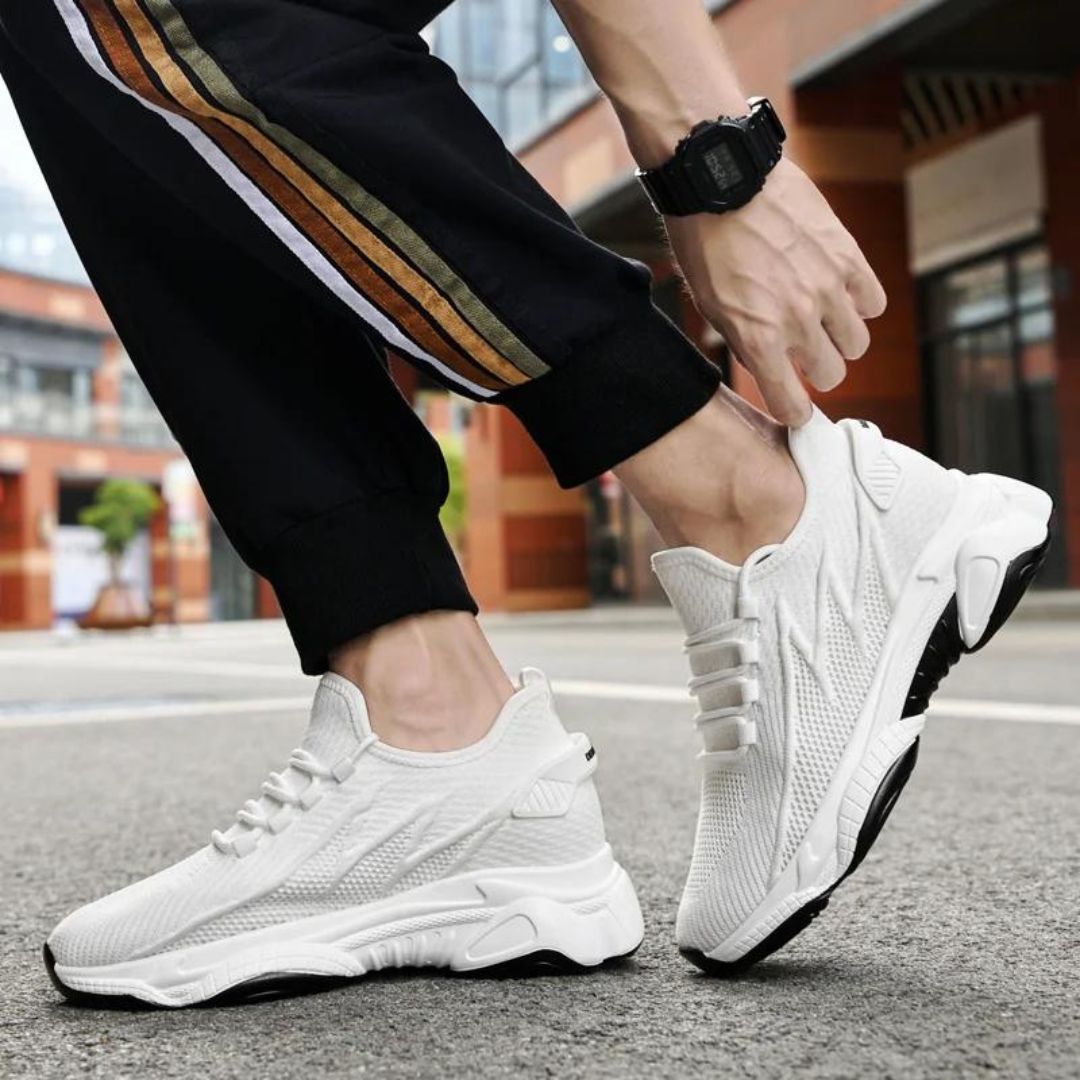 Diskret erhöhende Herren Sneaker mit Stil – MaxLift Boost