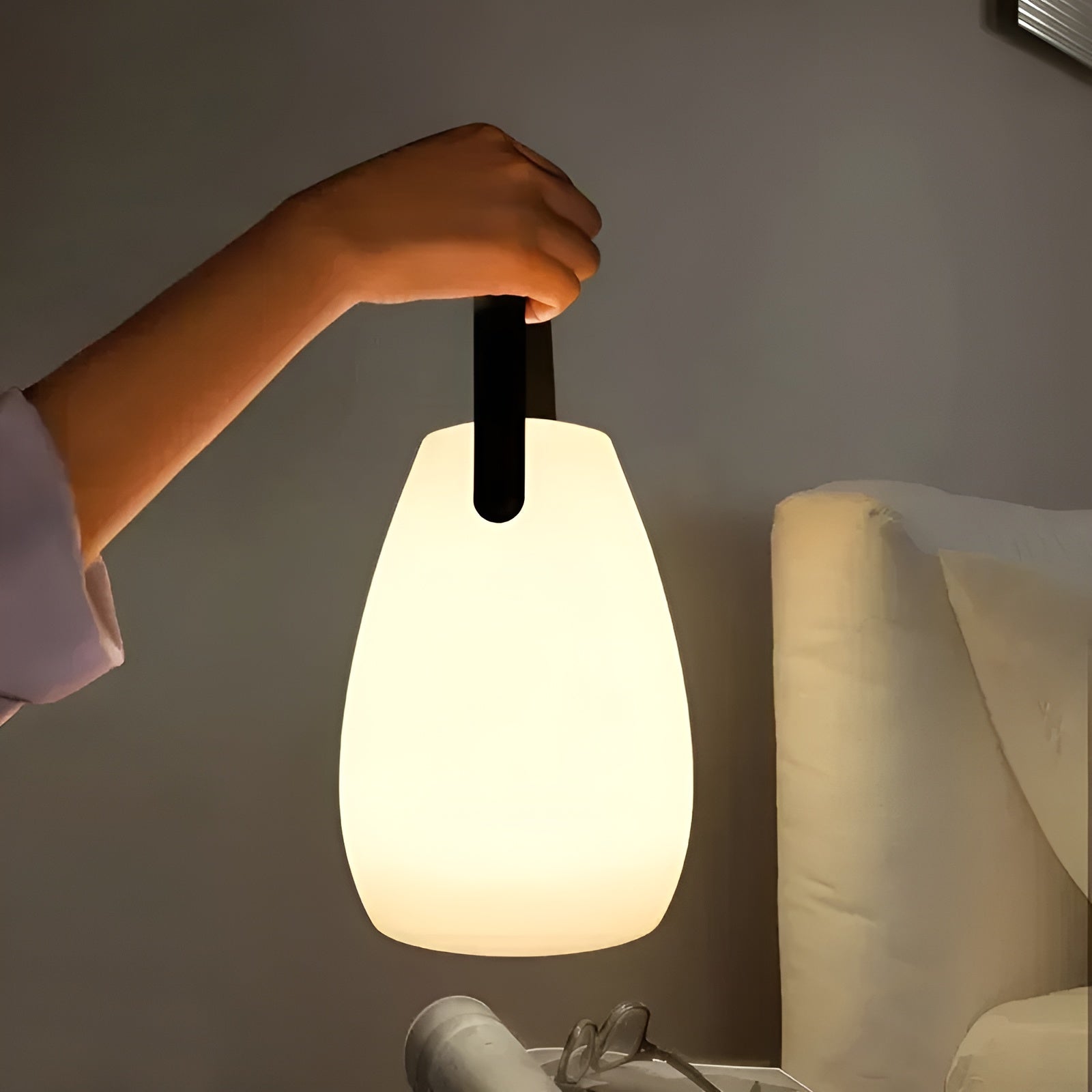 Wasserdichte Drahtlose LED Tischlampe für Innen & Außen - Lumora