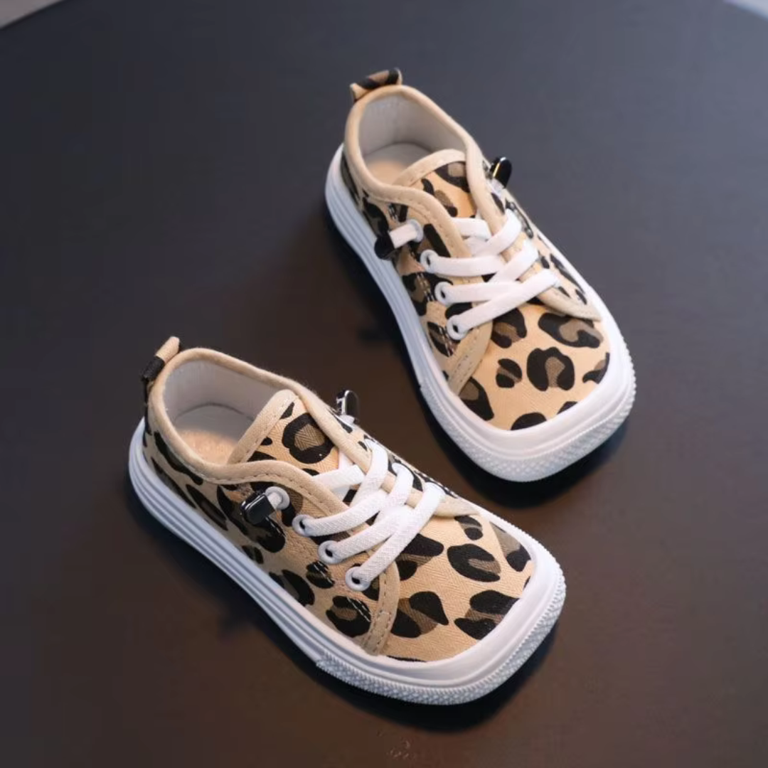 Kinder Sneaker mit Pantherdruck – WildStep