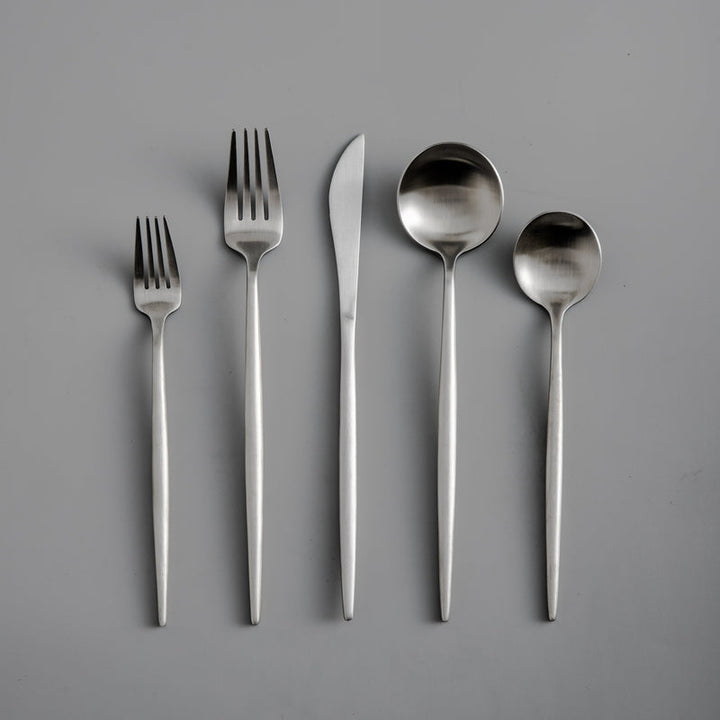 Minimalistisches Besteck für Moderne Tische - PureSet