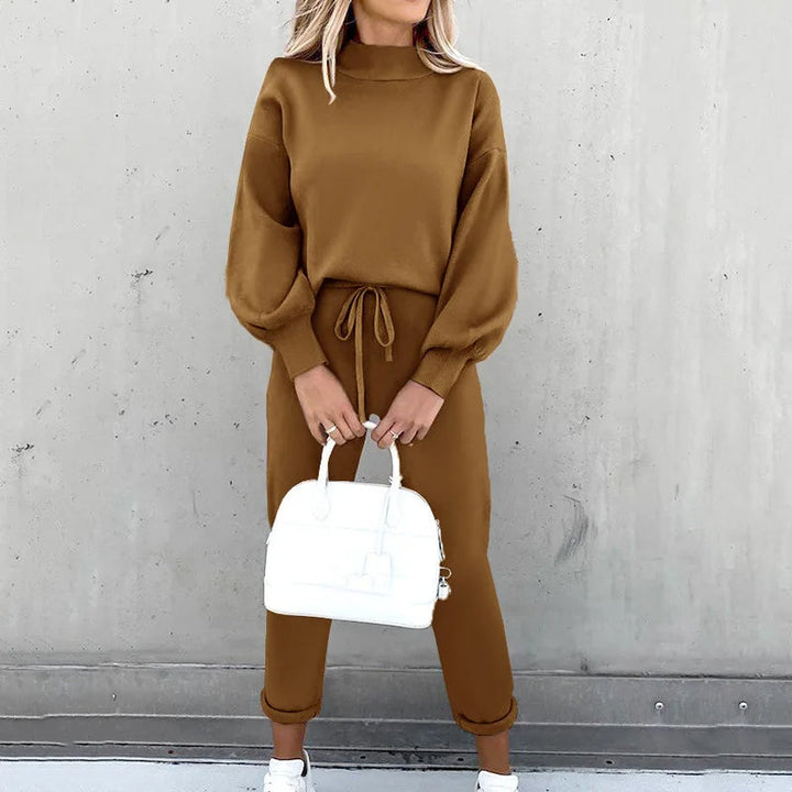 Comfortable Two-Piece Tracksuit - Zoë