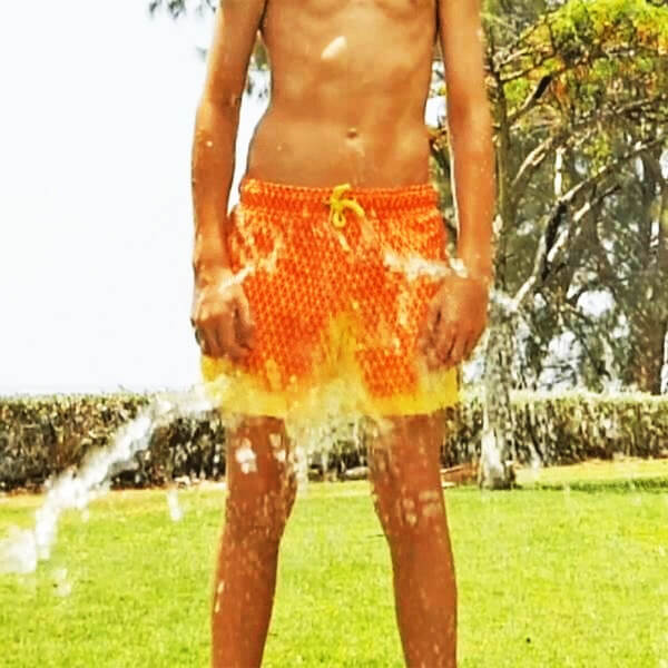 Farbwechselnde Herren-Badeshorts mit Thermoeffekt – Sommer-Highlight 2025