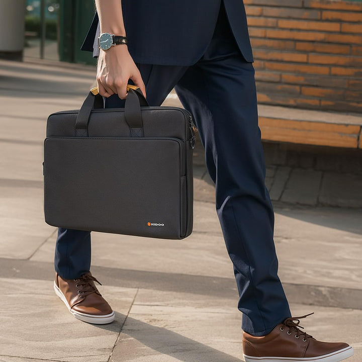 Wasserdichte Laptoptasche mit 360° Schutzpolsterung – Kaufe 1, erhalte 1 GRATIS