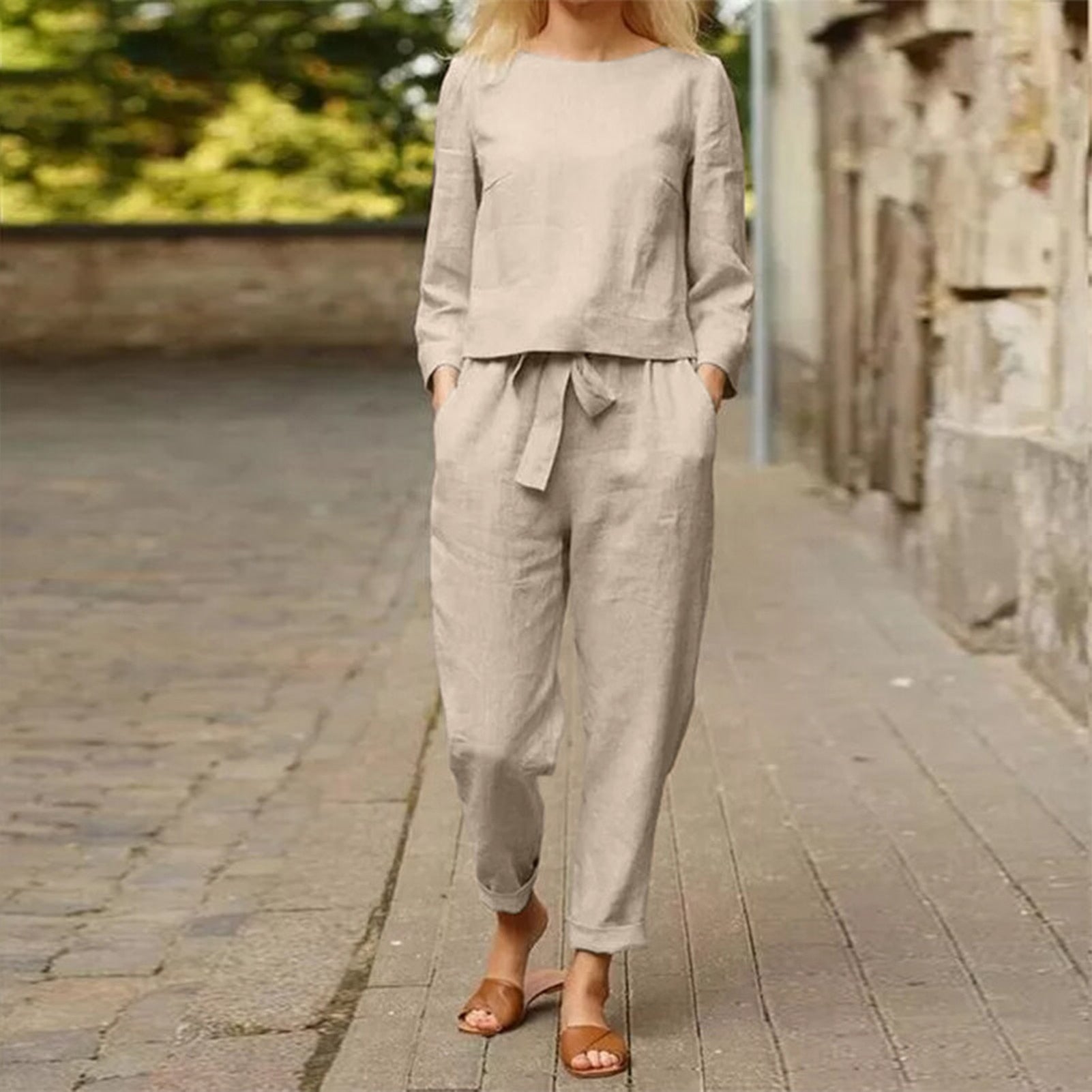 Zweiteiliges Damen Outfit mit Rundhals-Shirt & Hose mit Gummibund – Nia