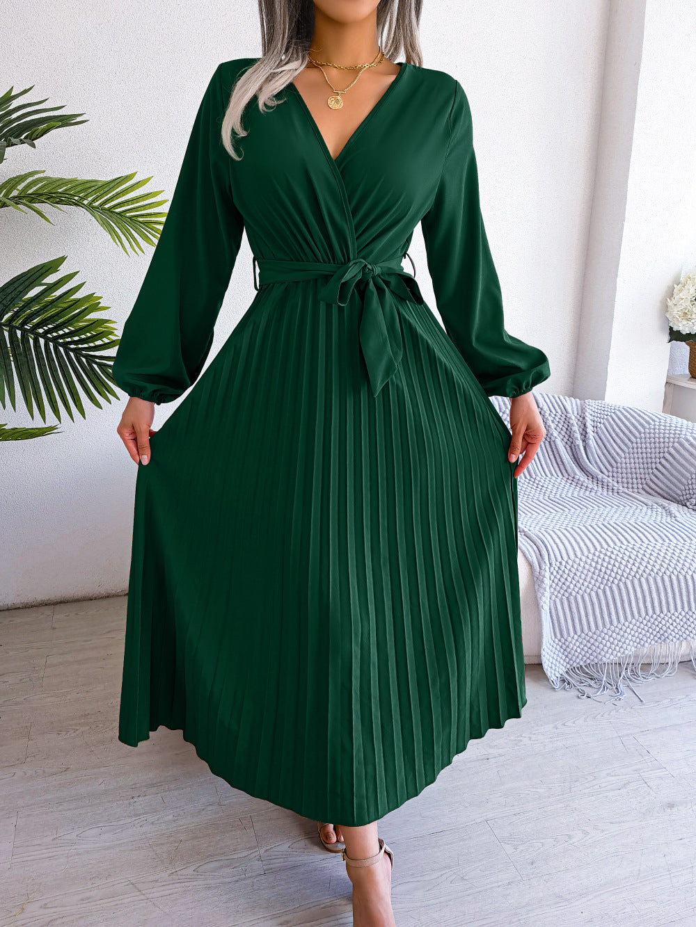 Elegantes Maxikleid mit Wickeloptik – Celina