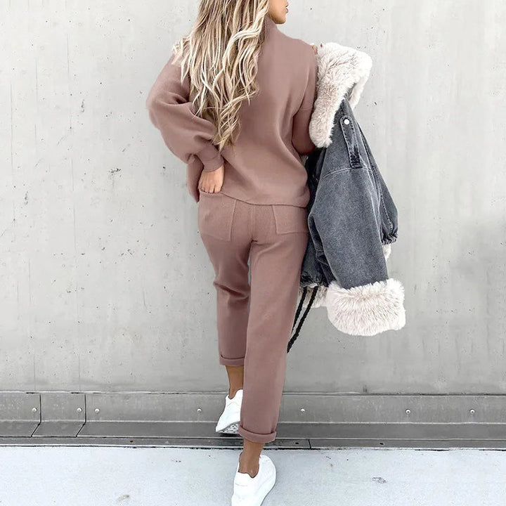 Comfortable Two-Piece Tracksuit - Zoë