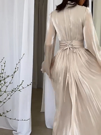 Fantasievolles Maxikleid mit Fließendem Schnitt – Valentina