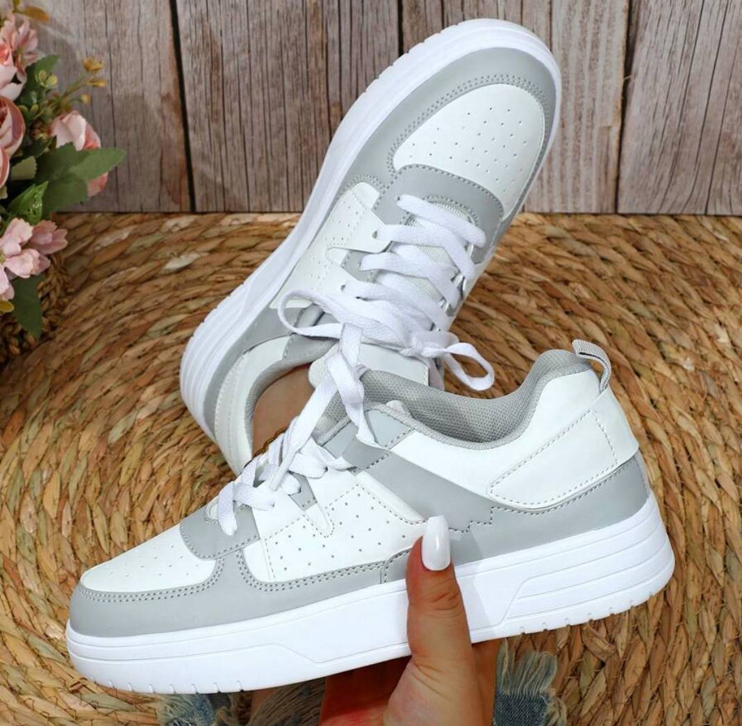 Modische Damen-Sneaker – Naya