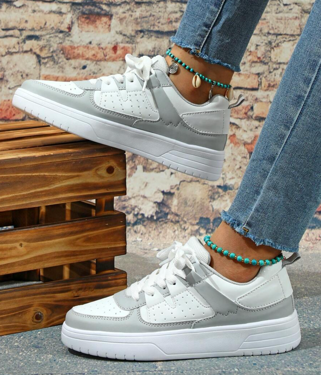 Modische Damen-Sneaker – Naya