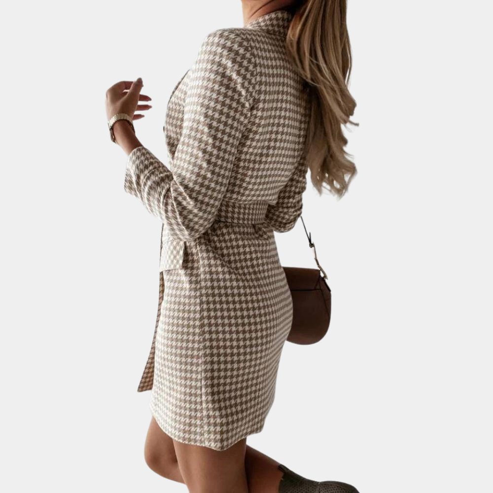 Klassisches Blazerkleid für einen professionellen Look – Claire