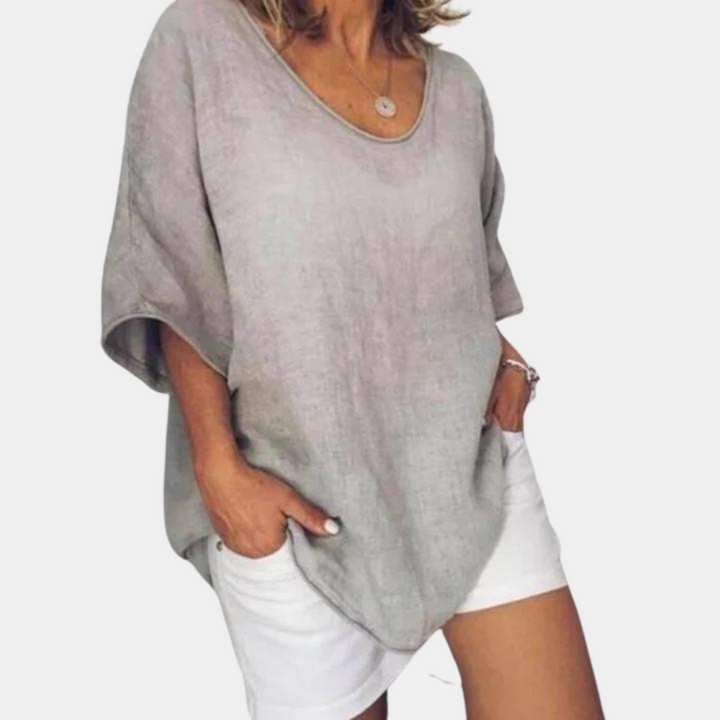 Trendy oversized women's T-shirt – Malou