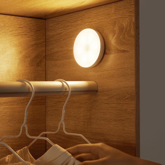 Smart Motion Sensor Lamp - MoveLight