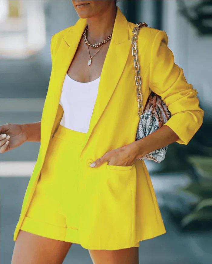 Trendiger Blazer-Zweiteiler mit Shorts – Vielseitig & Stilvoll – Larissa