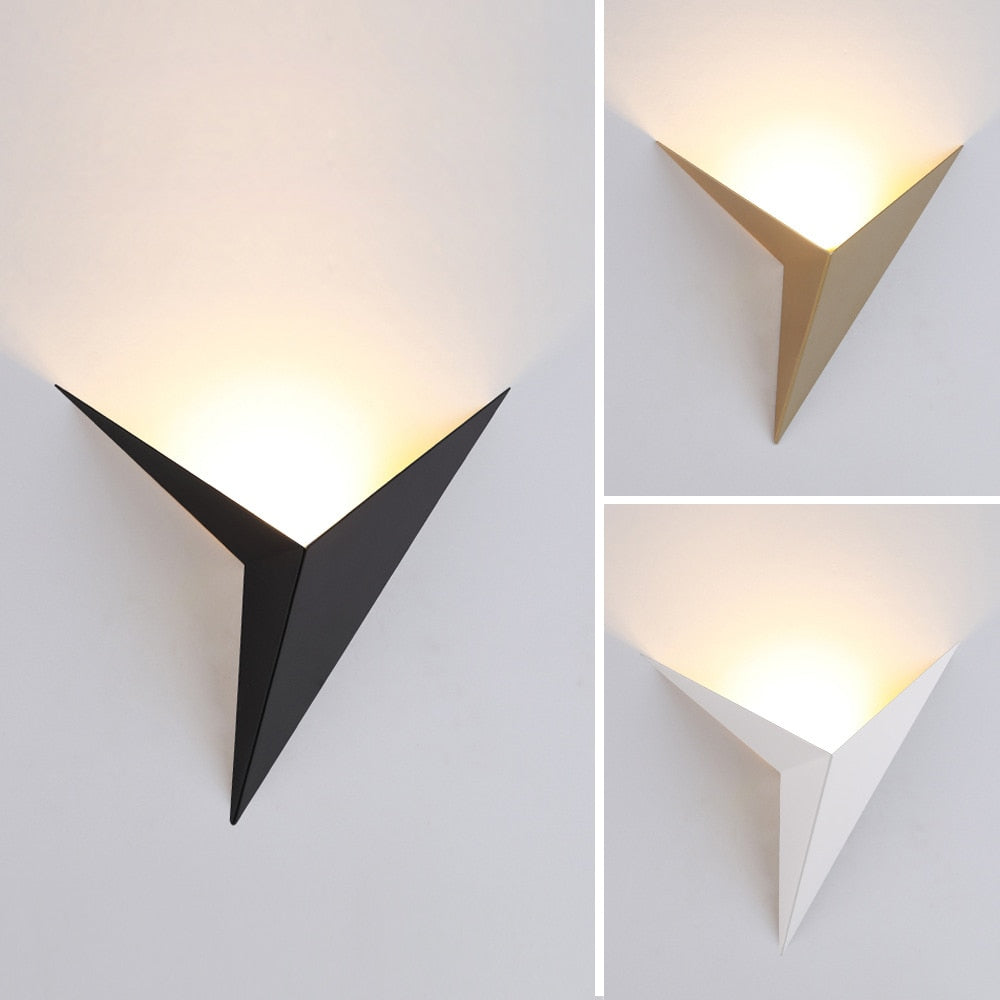 Moderne Dreieckige Wandlampe - TrigoLux