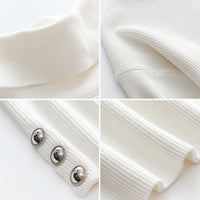 Geknöpfte Damen Coltrui mit Stilvollem Detail – Elara