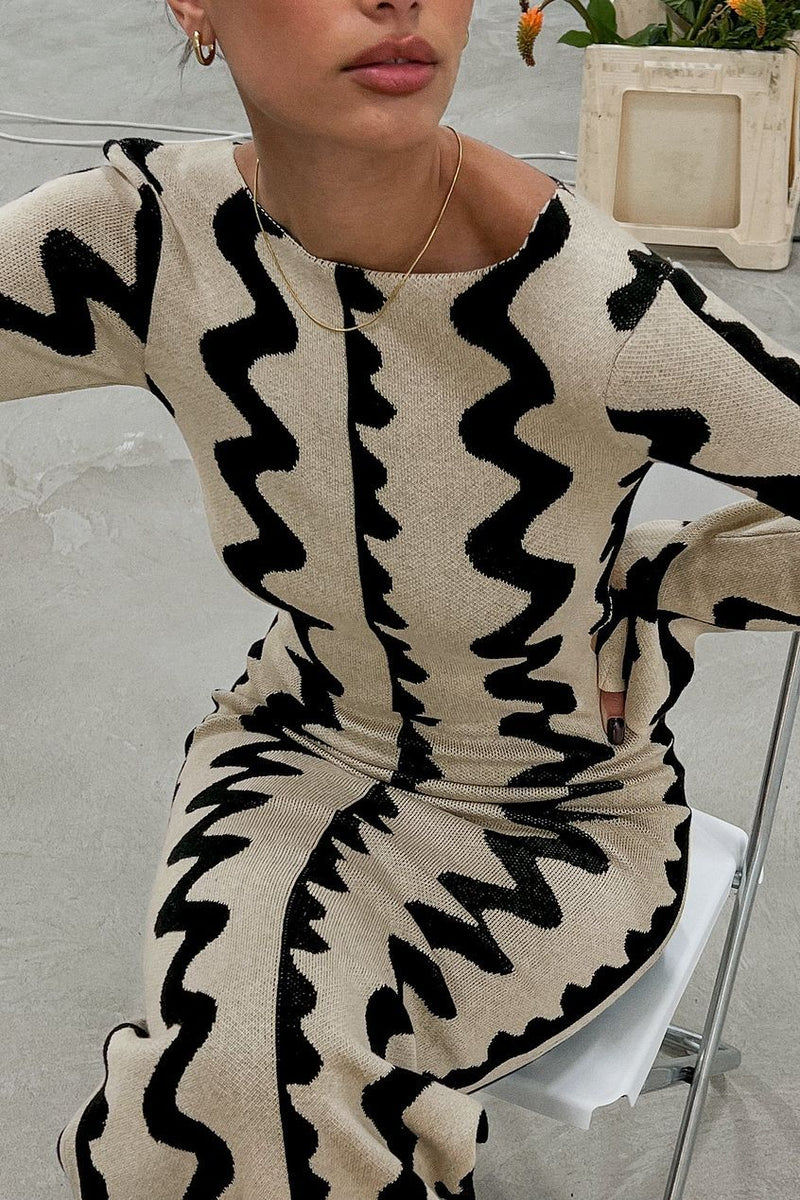Knitted Dress with Wave Pattern – Mirae