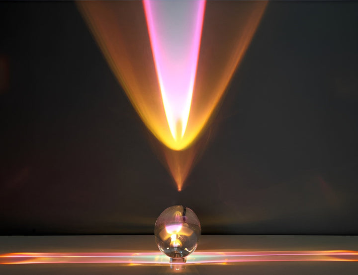 Prismatische Projektionslampe mit LED – Lunara