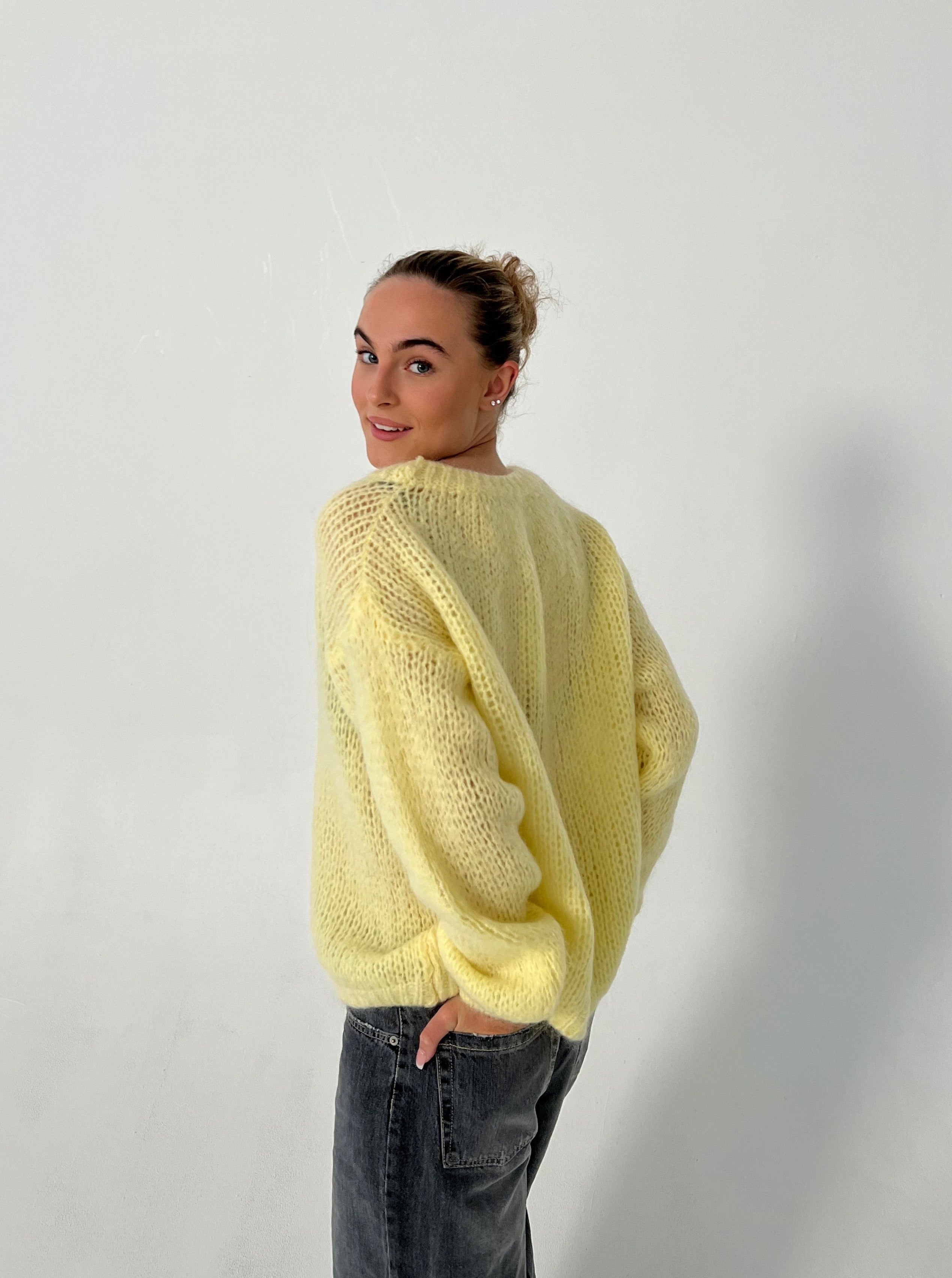 Luxuriöser und Bequemer Damenpullover – Lunovia