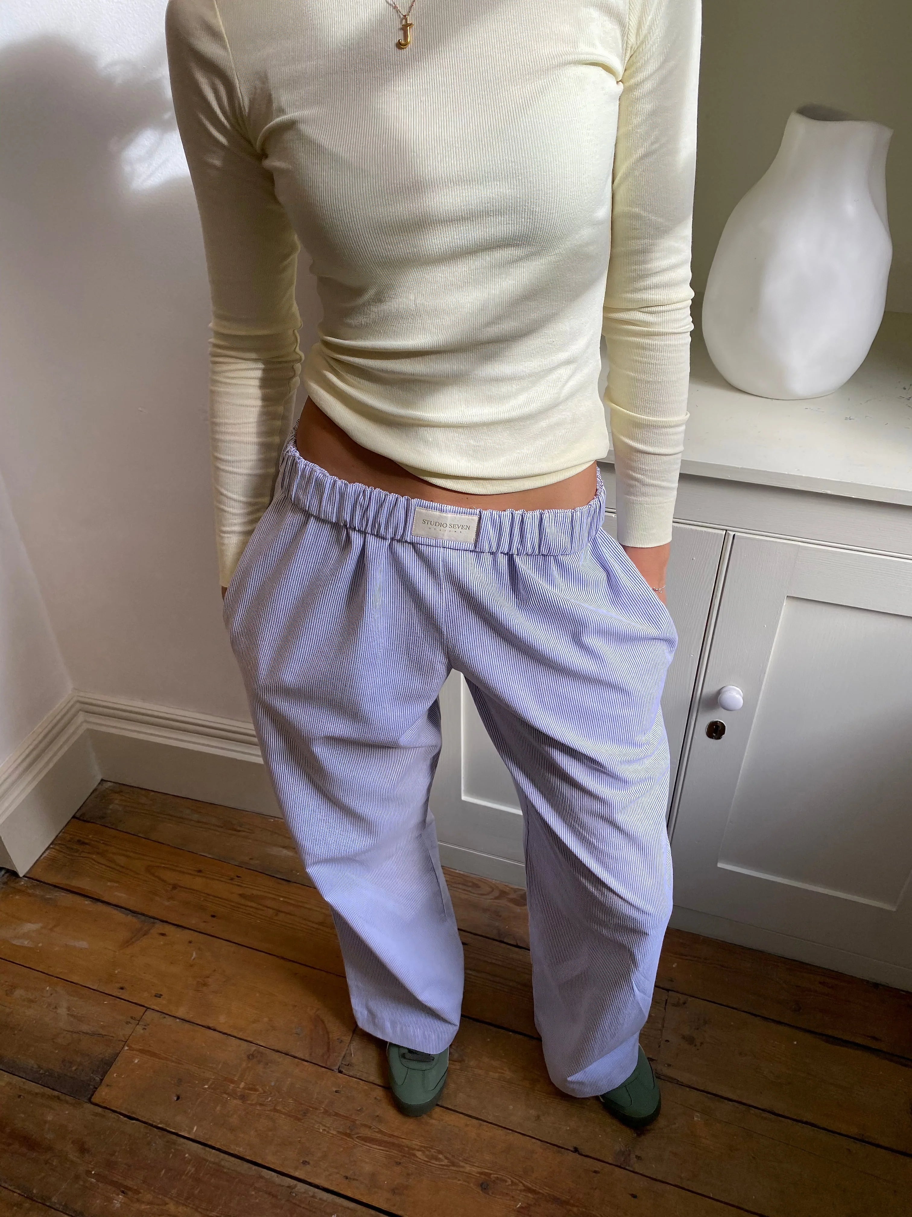Damen-Loungehose mit Streifenmuster – Elvira