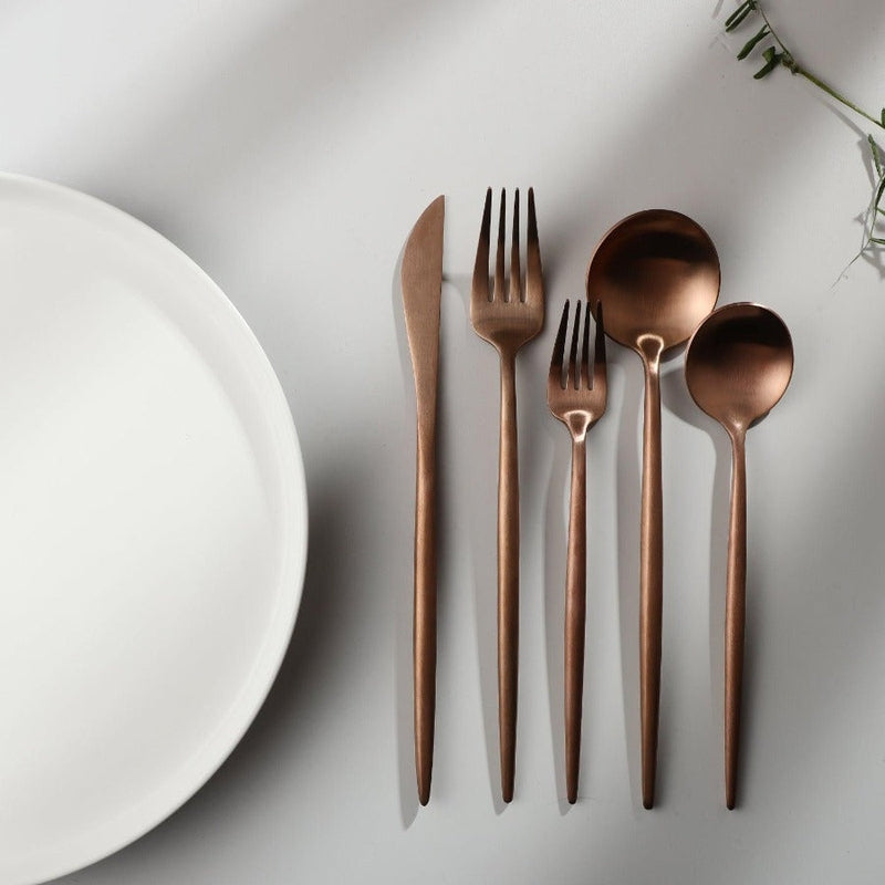 Minimalistisches Besteck für Moderne Tische - PureSet