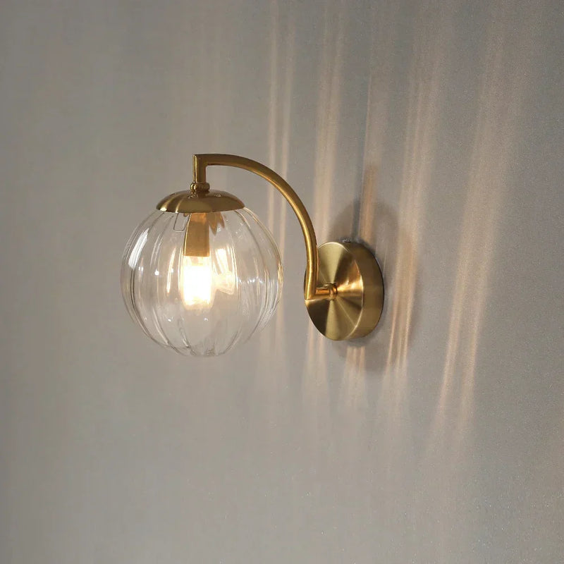 Luxe Moderne Wandleuchte aus Glas – CrystalGlow