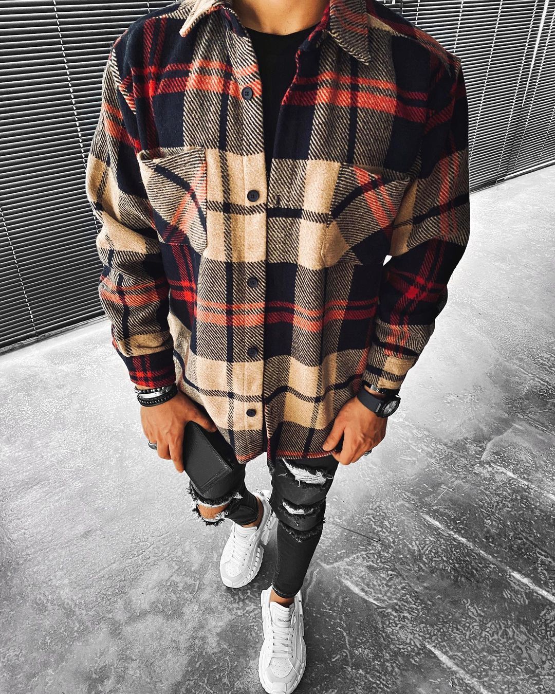 Unisex Oversize-Shirt gestreift mit Langarm & modernem Design – Elvano