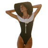 Trendiger Damen Badeanzug mit Schulterfrei-Design & Blumen-Details – Elara