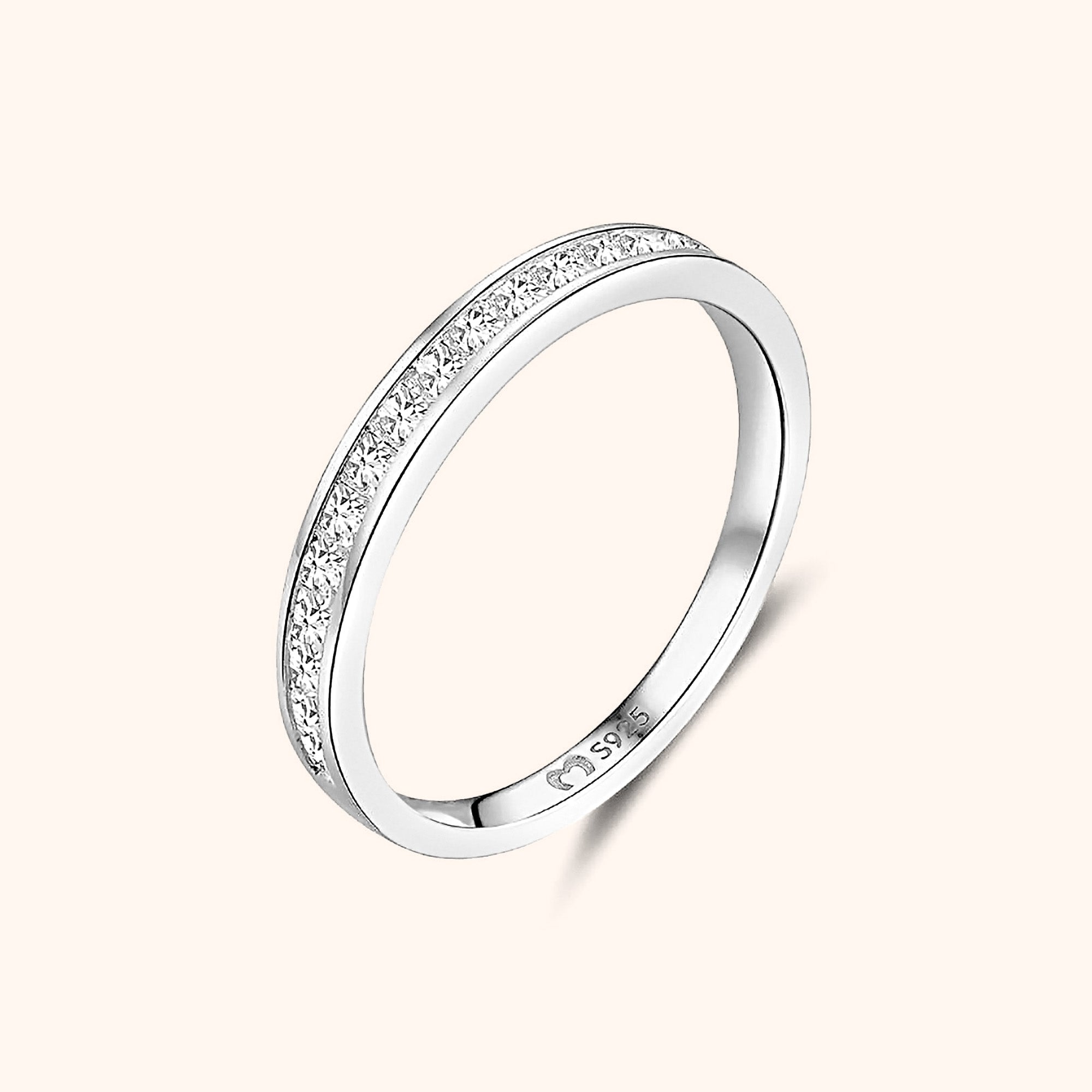 Stilvoller Zirkonia-Ring – Amelia